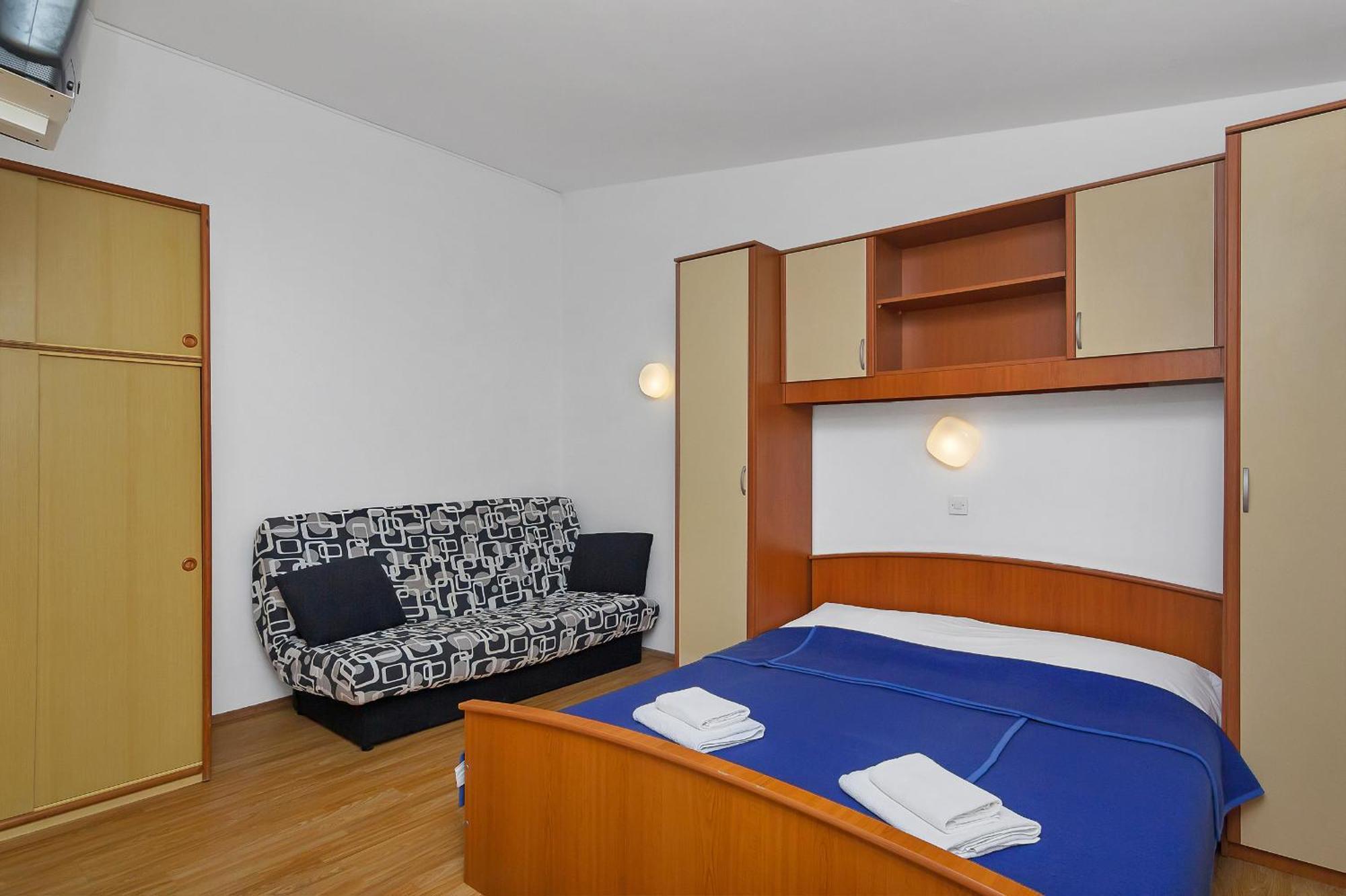 Apartmani Cico Gdinj Екстер'єр фото